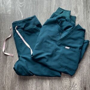 Figs Deep Teal Scrub Set